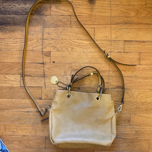 Yellow Steve Madden purse - Picture 4 of 5